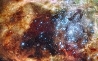 star cluster R136 in nebula 30 Doradus